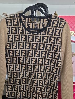 Fendi Beige & Black FF Jacquard Crewneck Sweater